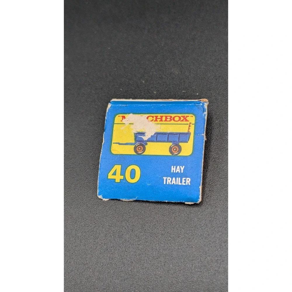 Vintage 1967 Matchbox No #40 Farm Hay Trailer with Original Box - Damaged Box